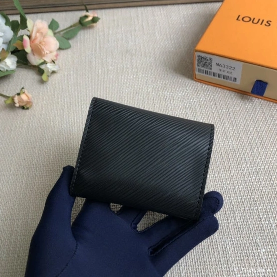 First bag ru WALLET TWIST LOUIS VUITTON 0813